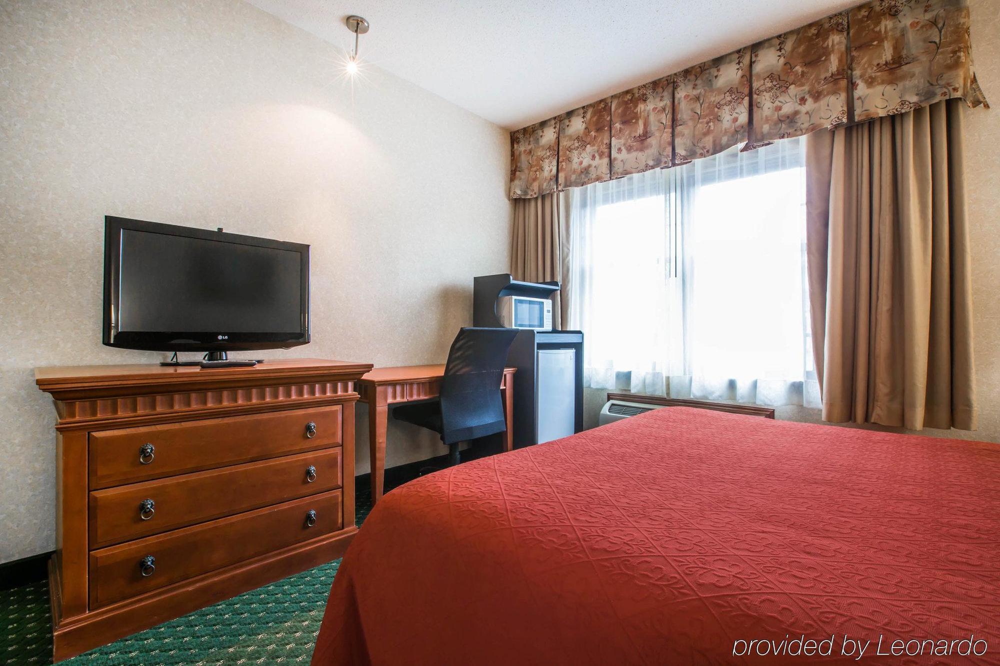 Econo Lodge Glens Falls - Lake George Dış mekan fotoğraf
