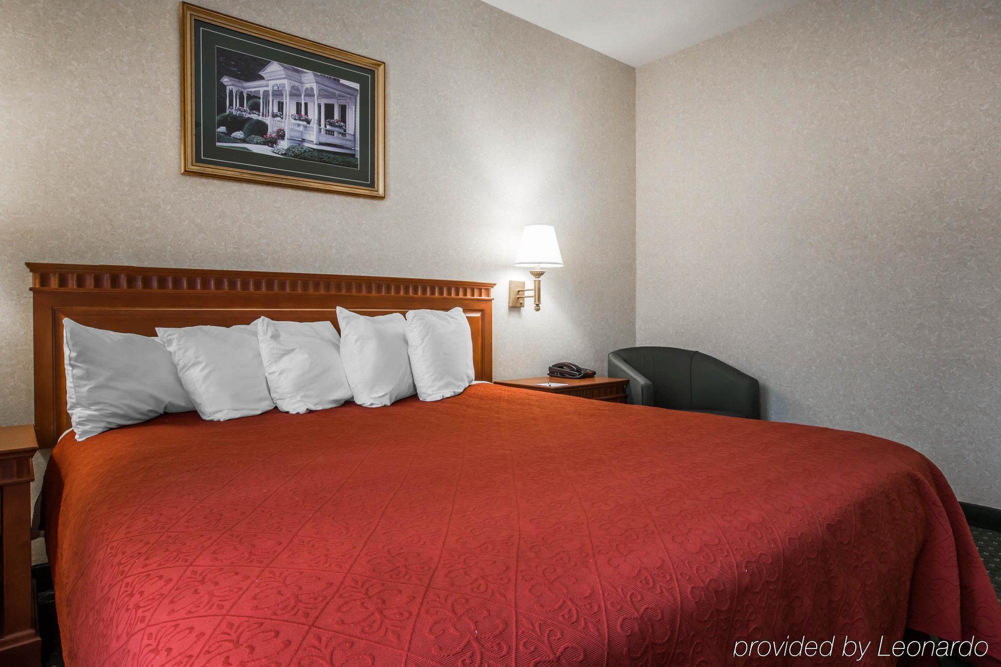 Econo Lodge Glens Falls - Lake George Dış mekan fotoğraf