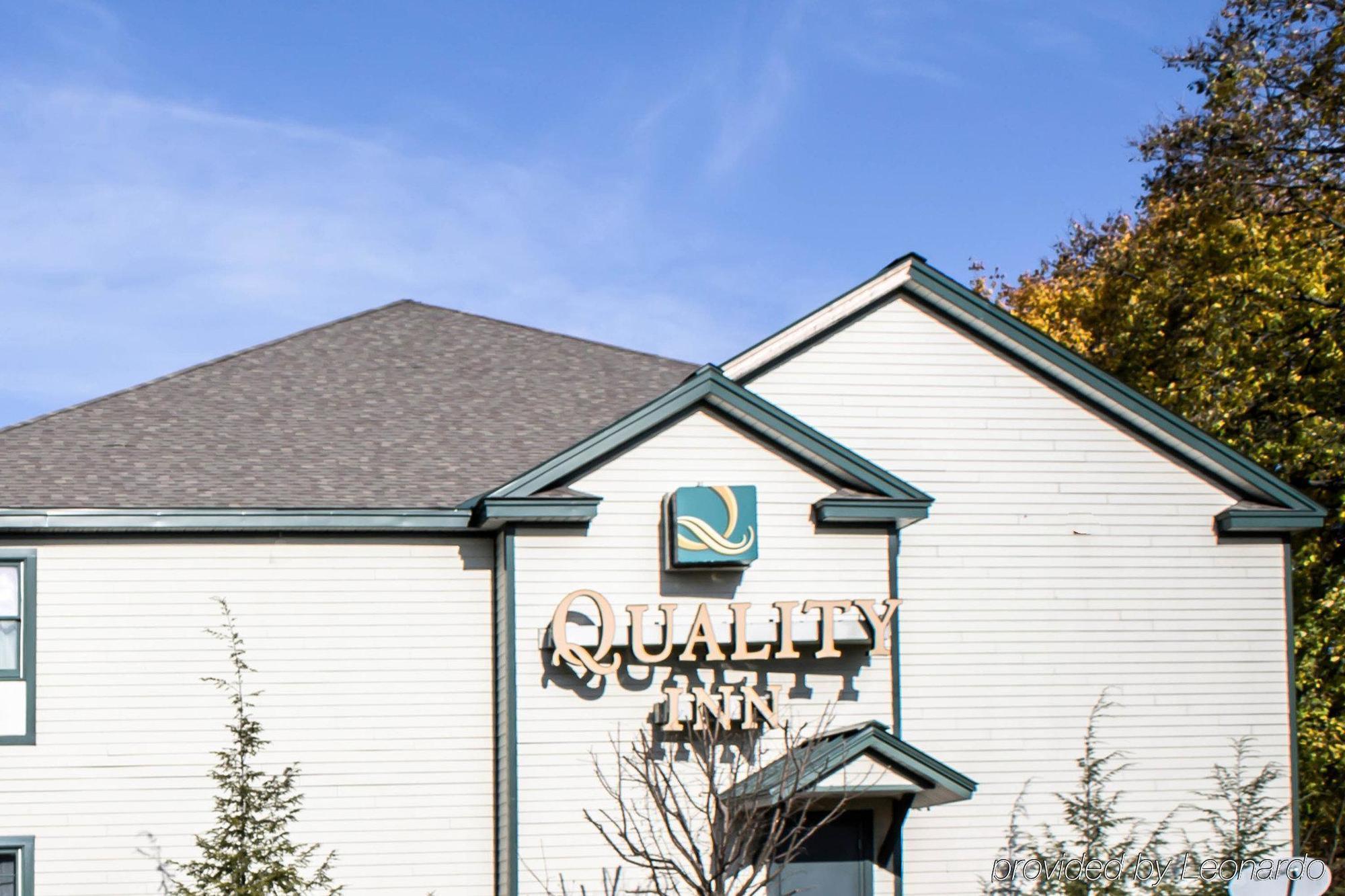 Econo Lodge Glens Falls - Lake George Dış mekan fotoğraf
