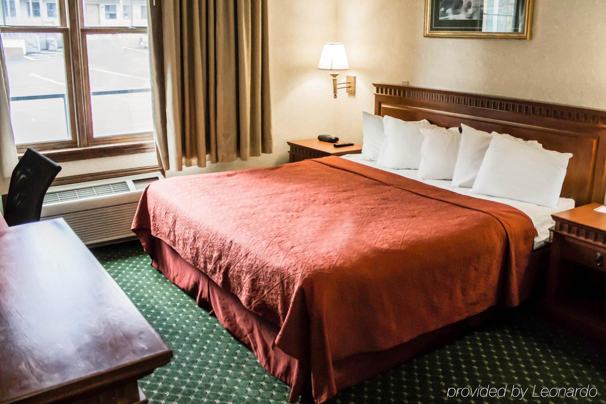 Econo Lodge Glens Falls - Lake George Dış mekan fotoğraf