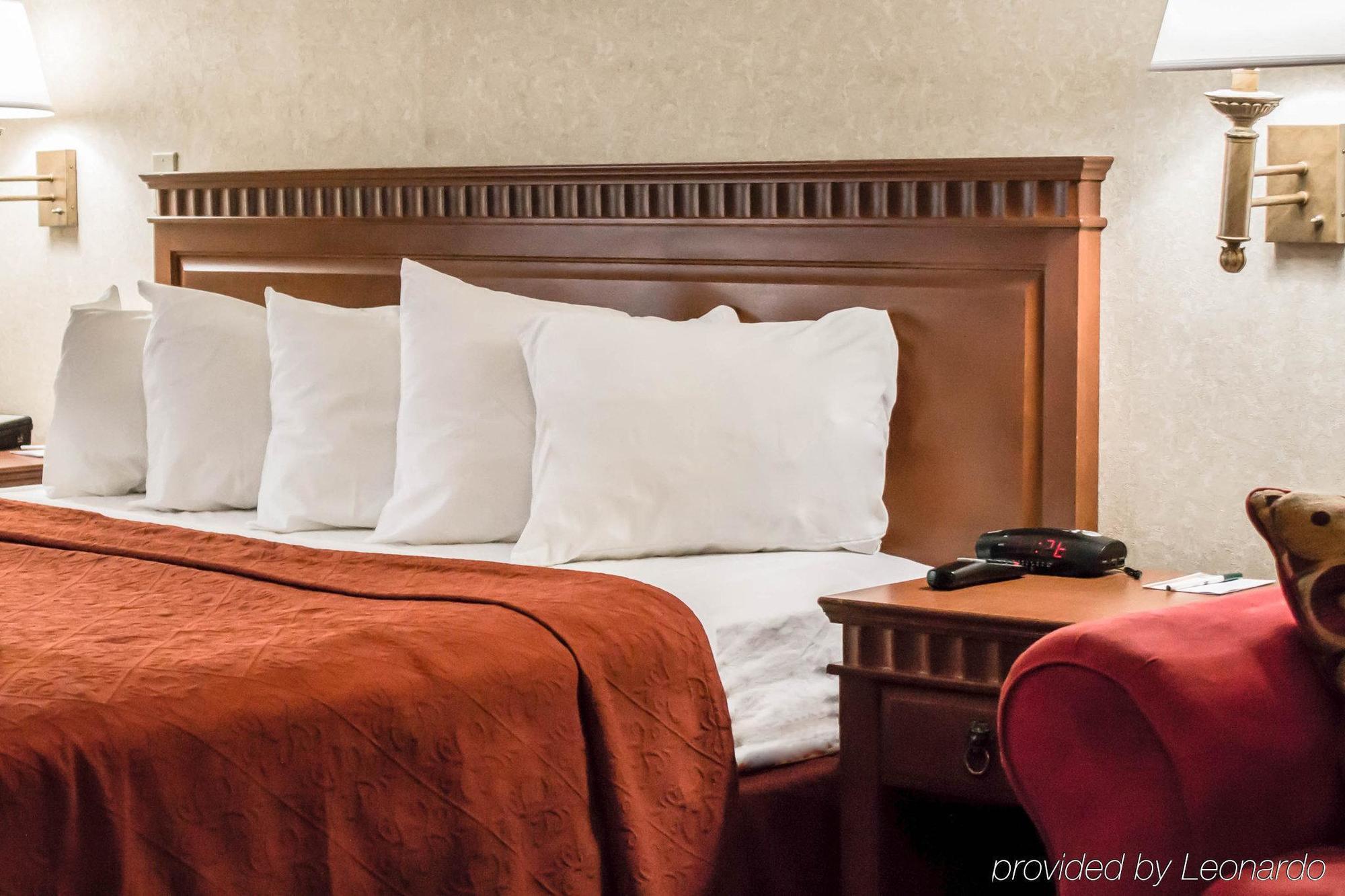 Econo Lodge Glens Falls - Lake George Dış mekan fotoğraf
