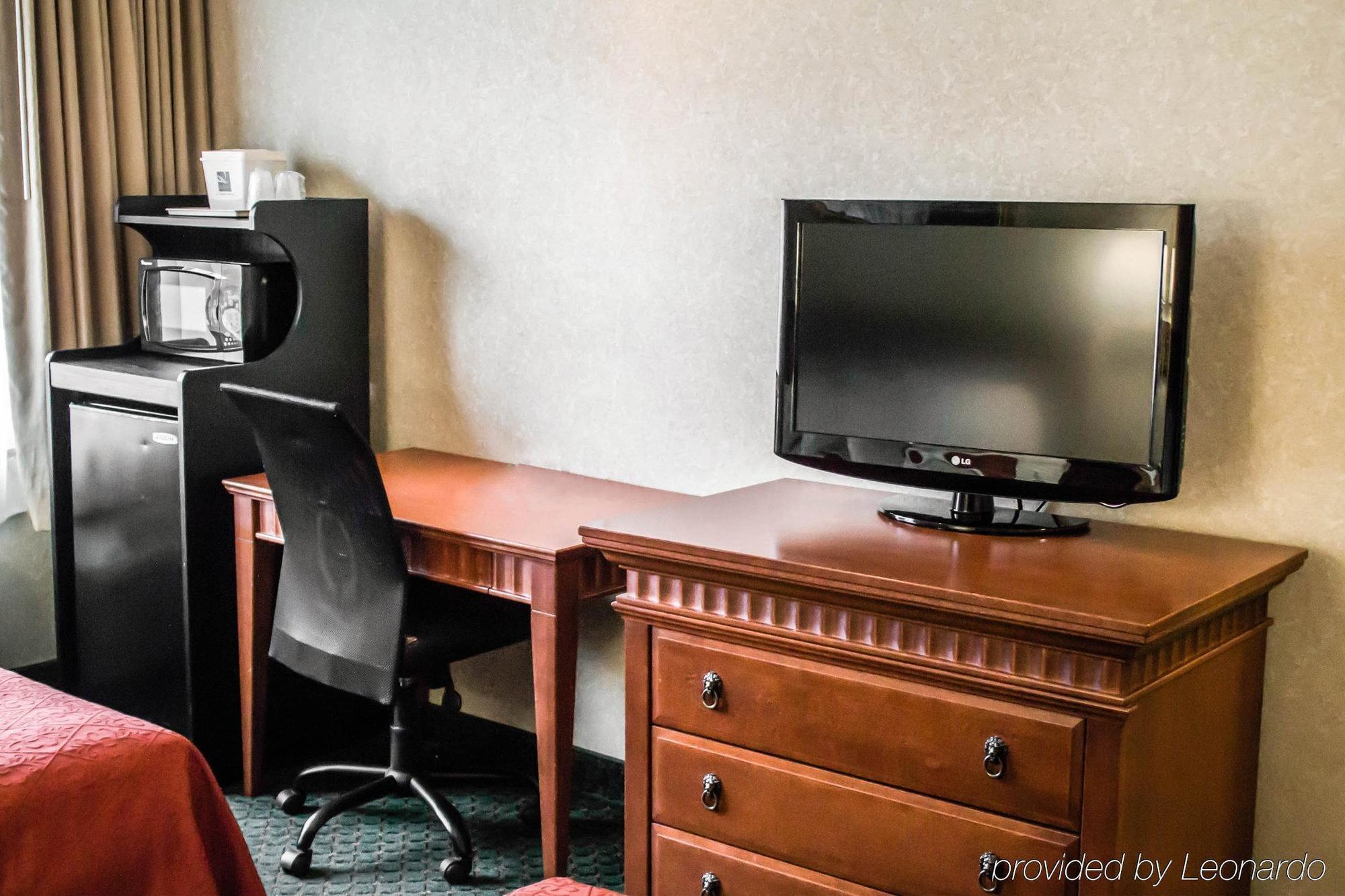 Econo Lodge Glens Falls - Lake George Dış mekan fotoğraf