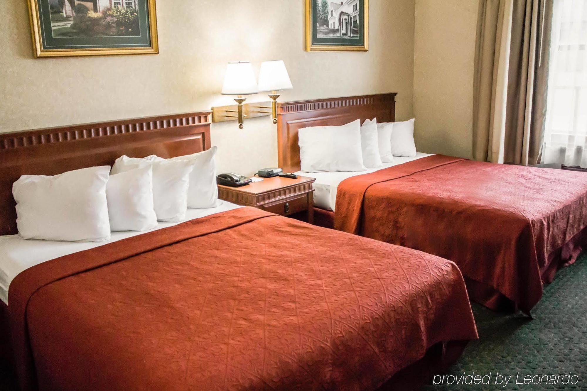 Econo Lodge Glens Falls - Lake George Dış mekan fotoğraf